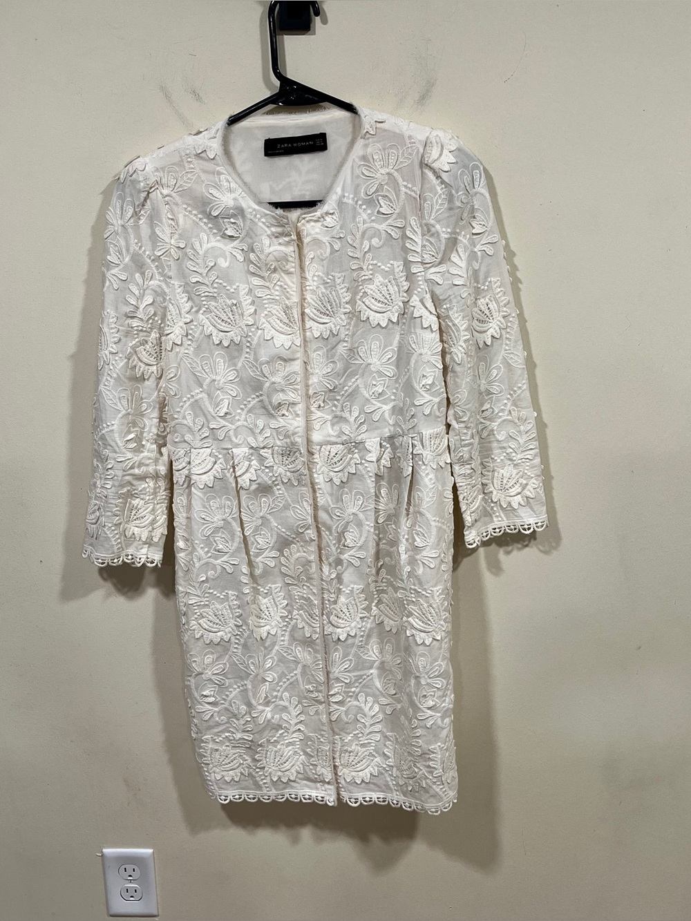 Zara ivory floral lace button-front tunic or coat-style dress sheer embroidered